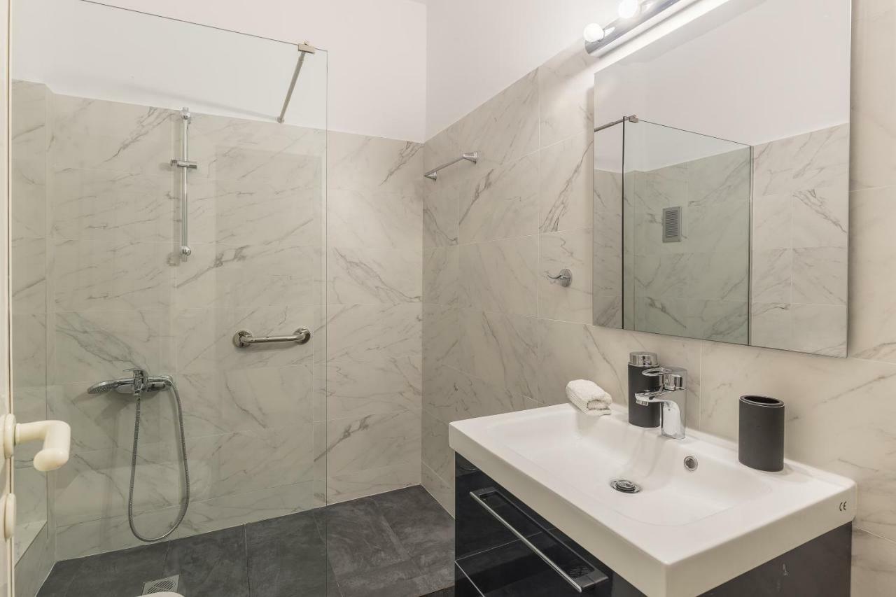 Acropolis Boutique Suite Athens Exterior photo
